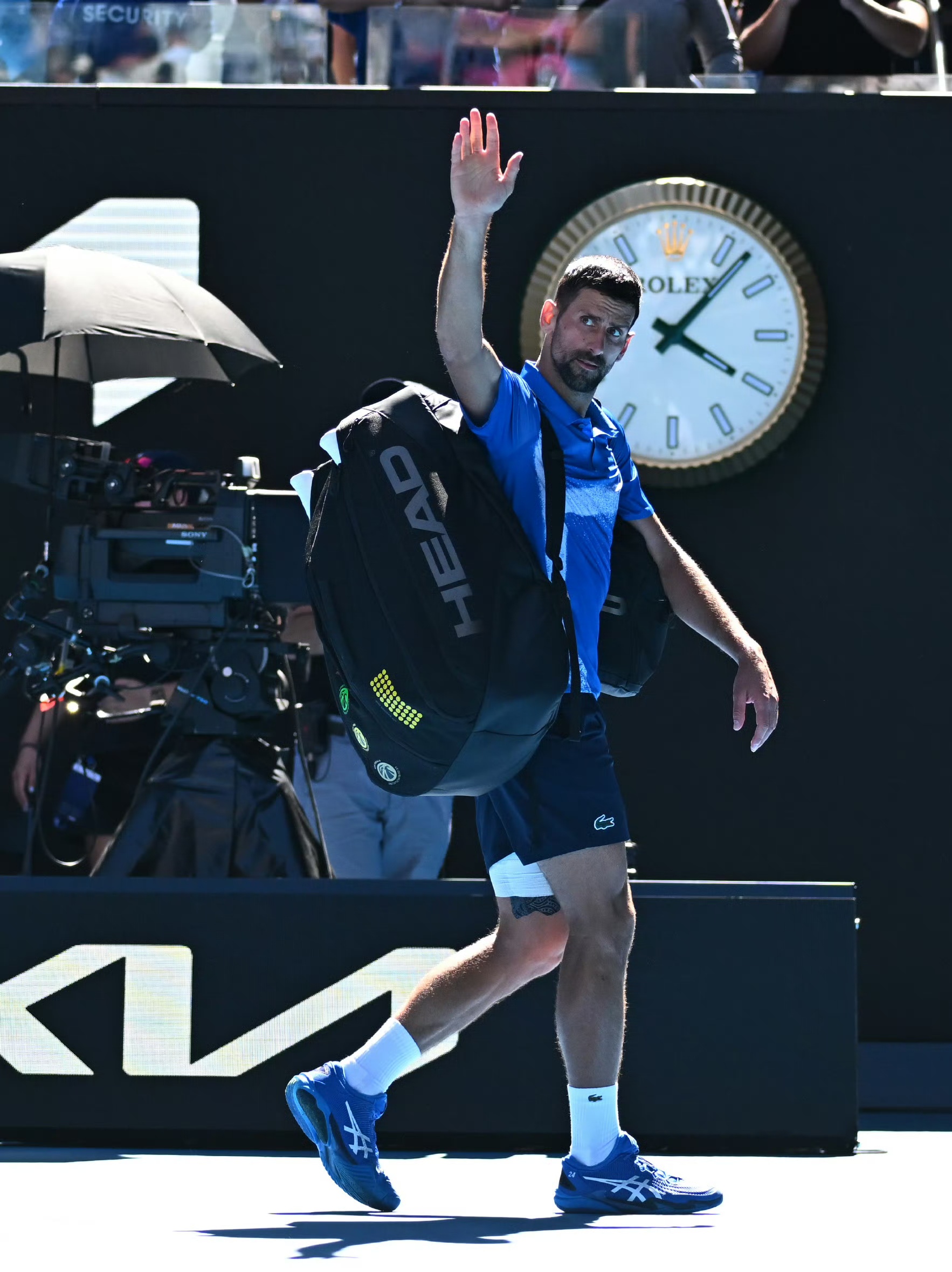 开云-德约科维奇回归赛场，高光表现首场状态亮眼，日本队观众沸腾！的简单介绍