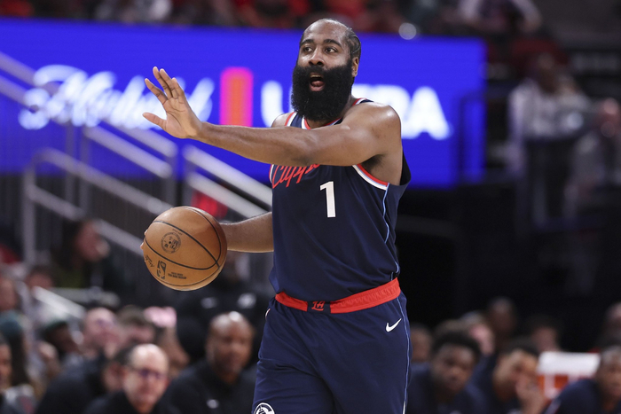 Kaiyun- 哈登关键节点战术调整,加拿大队带队取胜了吗 